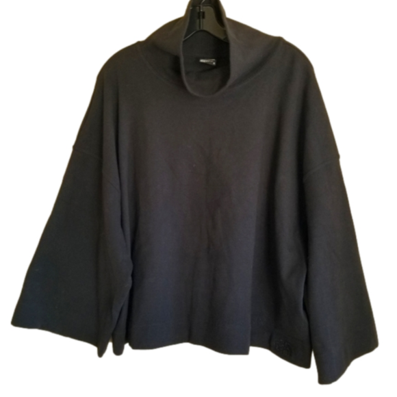 The North Face Sweaters - The North Face Outerlands Funnelneck Boxy Cropped Thermal Layer Basic Size XL